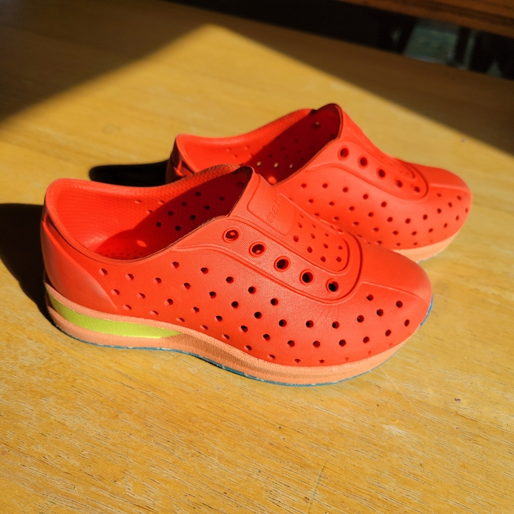 Robbie Native Sneaker Toddler Size 9